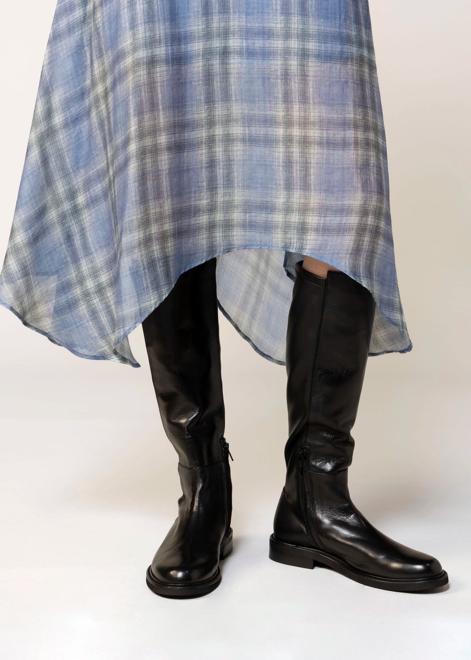 swatch_Black Leather mara bini tall leather riding boot