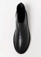 swatch_Black Leather l'idea elsa flat shoe