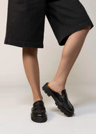 swatch_Black Leather l'idea italian leather lug sole mule