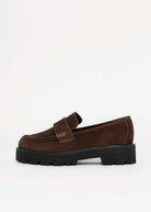 swatch_Chocolate Suede l'idea lug sole loafer