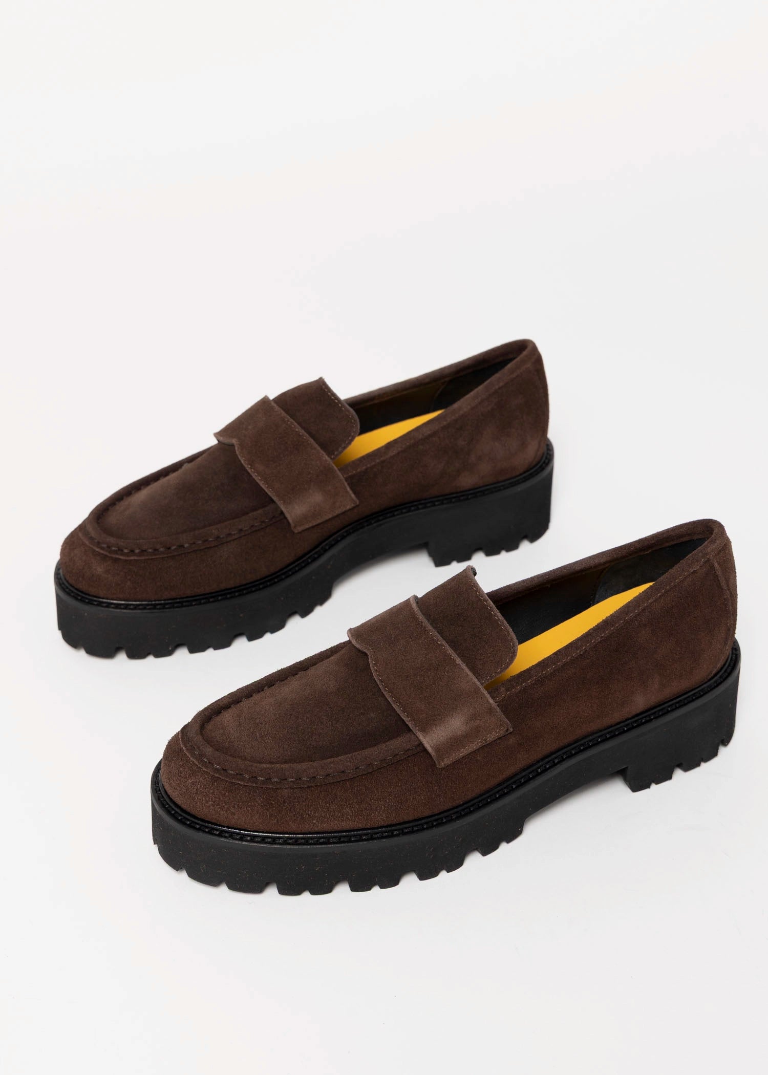 swatch_Chocolate Suede l'idea lug sole loafer