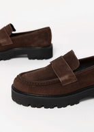 swatch_Chocolate Suede l'idea lug sole loafer
