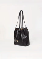 swatch_Black bucket bag handbags
