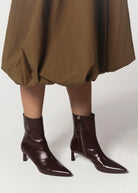 swatch_brown patent gil boot