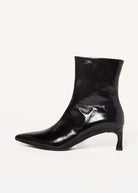 swatch_black patent gil boot