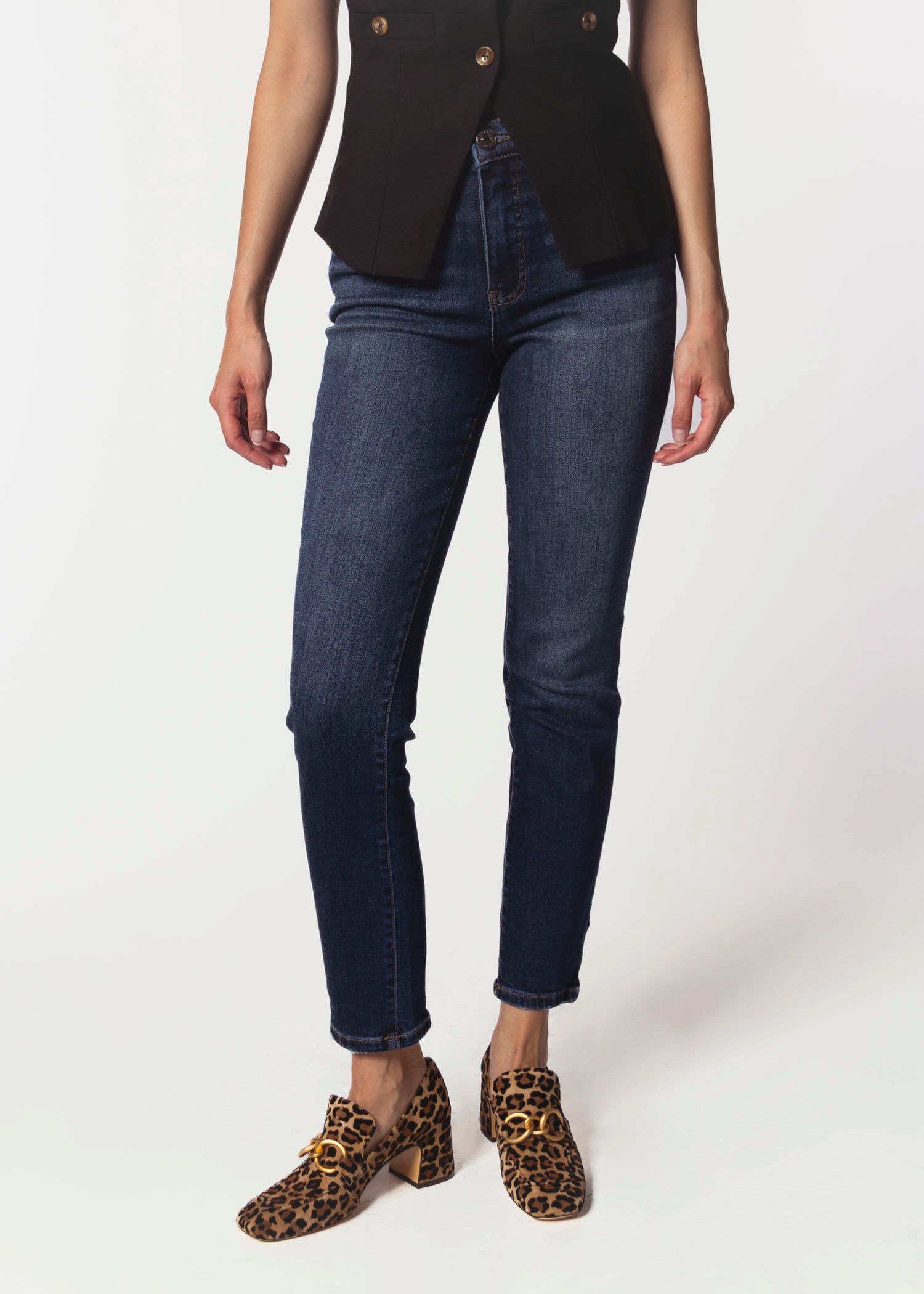 swatch_Leopard heeled loafer