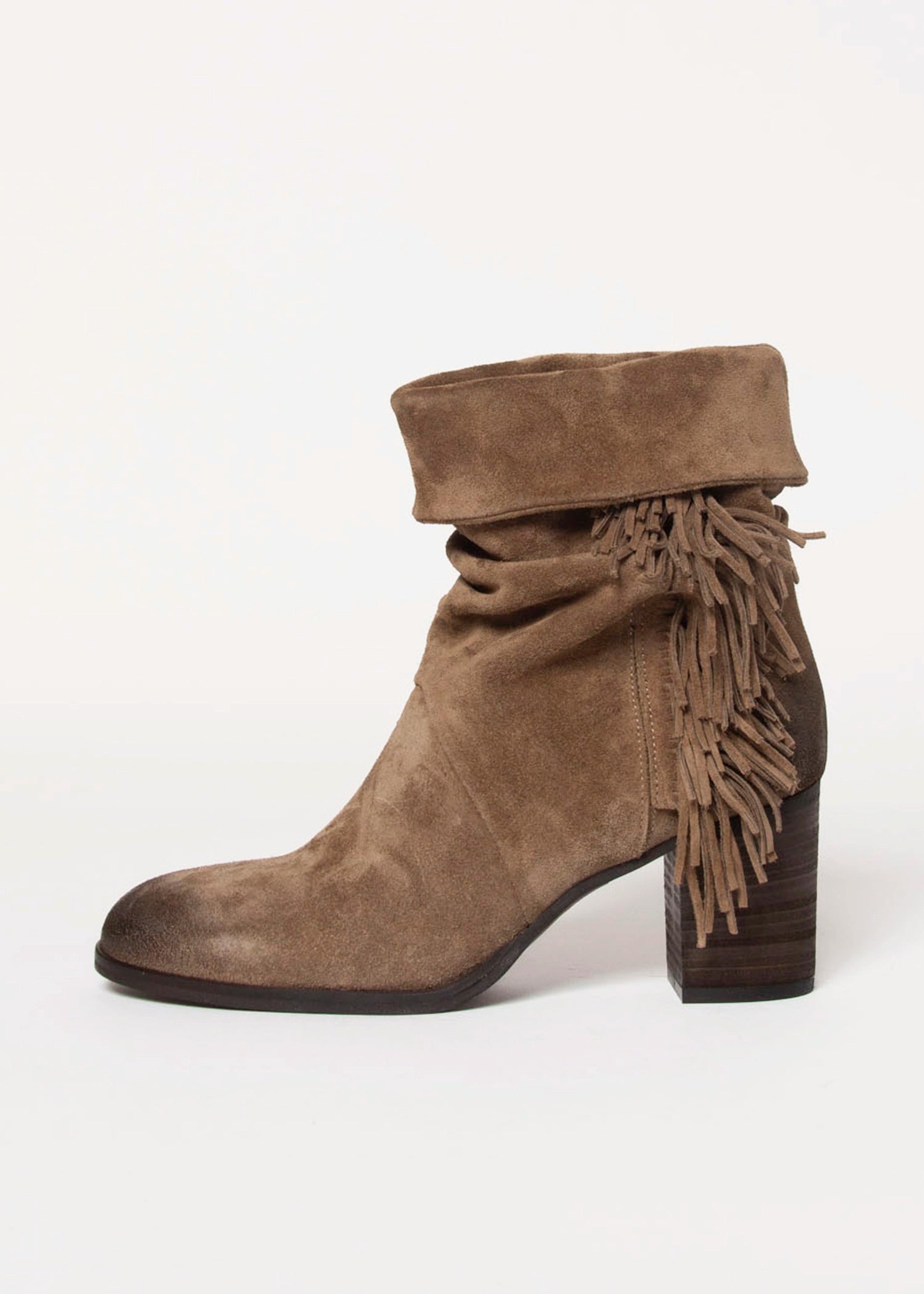 swatch_Sesame Suede heeled fringe boot