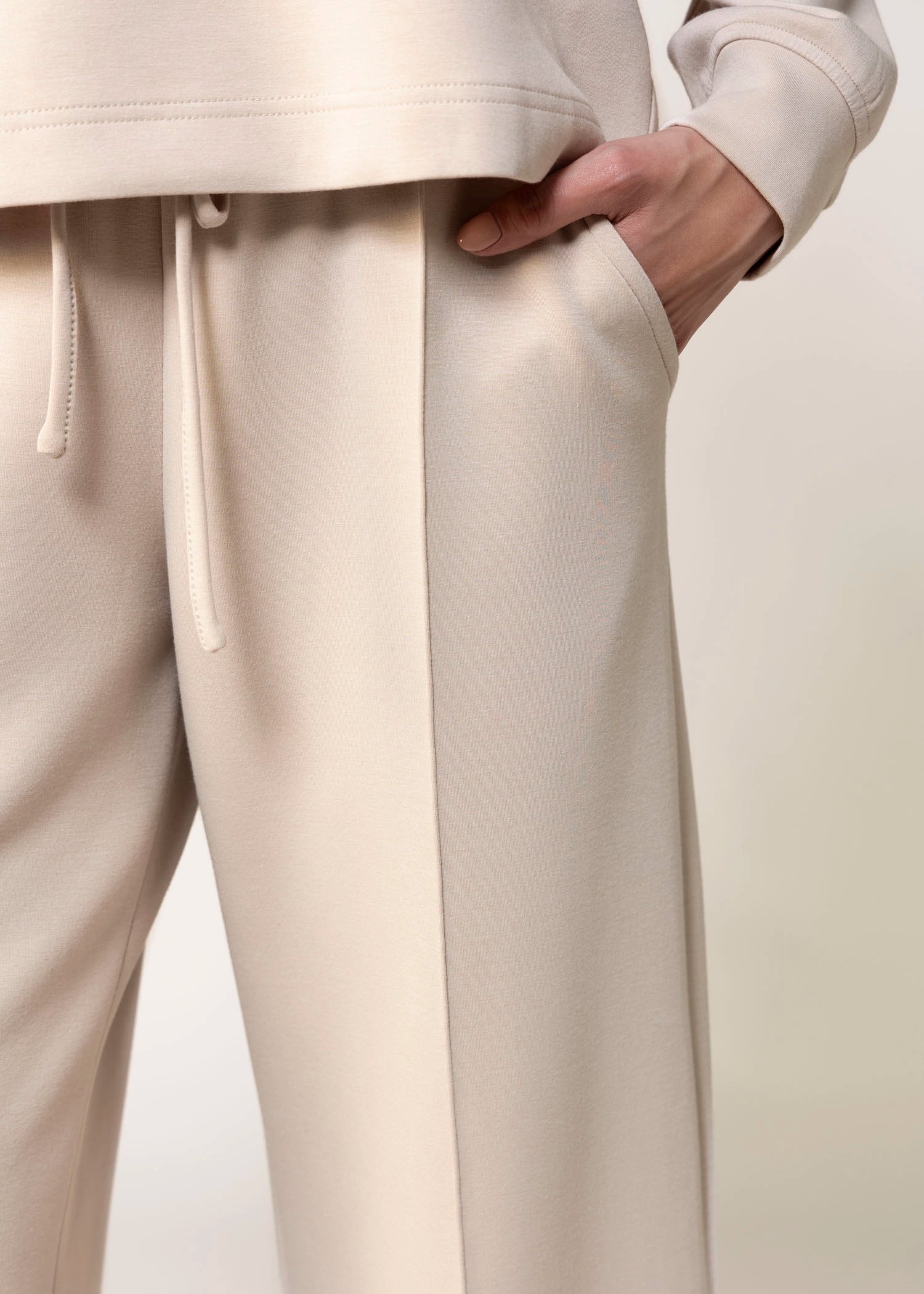 swatch_Fog wide leg drawstring sweatpant