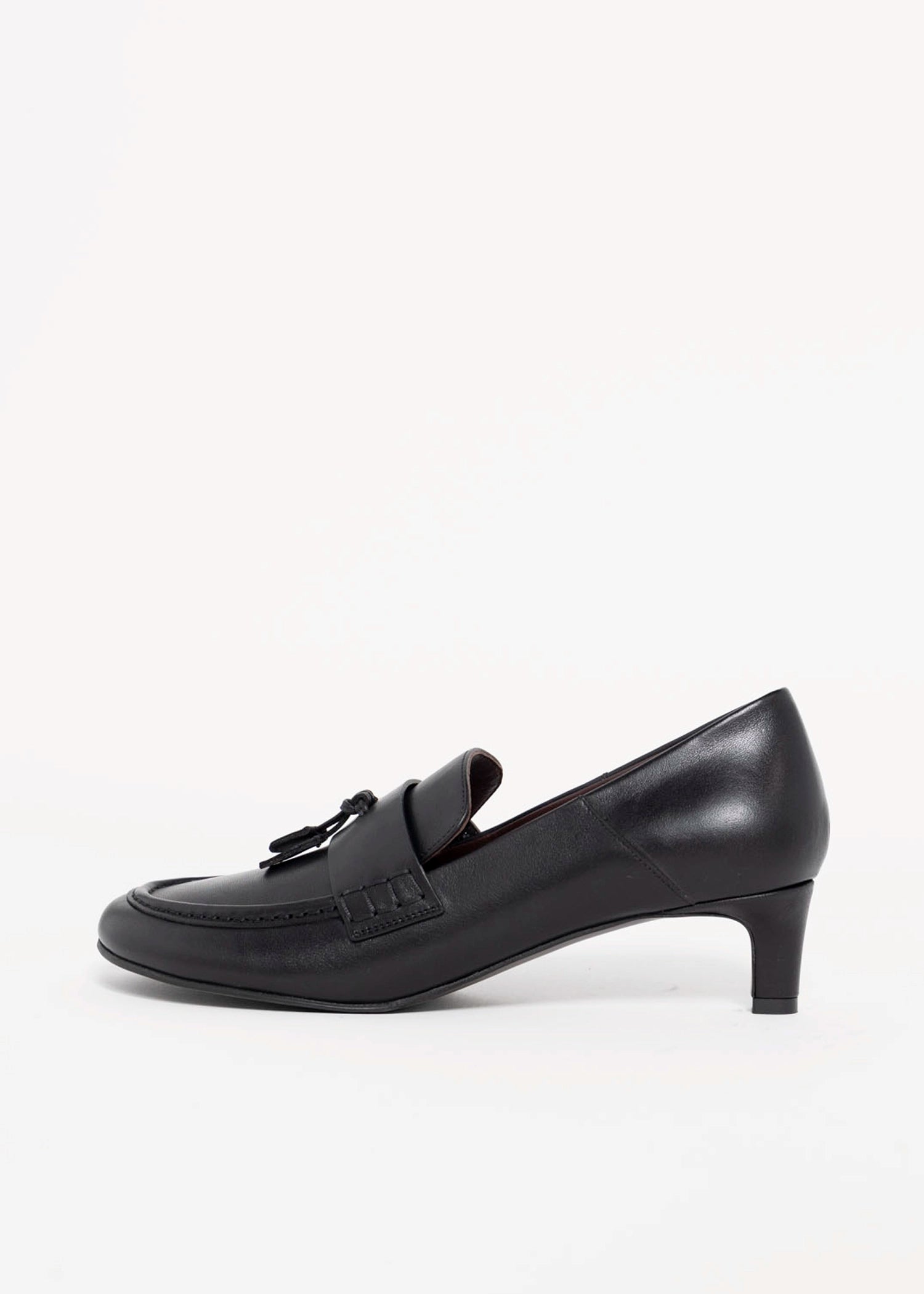 swatch_Black Leather roberto festa maeve italian leather heeled loafer