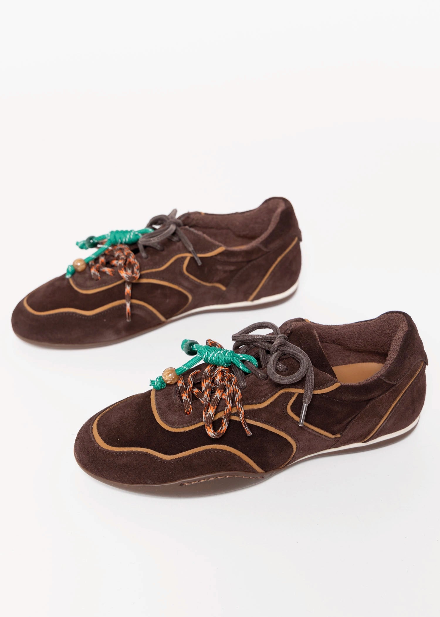 swatch_Chocolate Suede Italian suede sneakerina