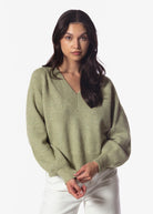 swatch_Olive heather sweater