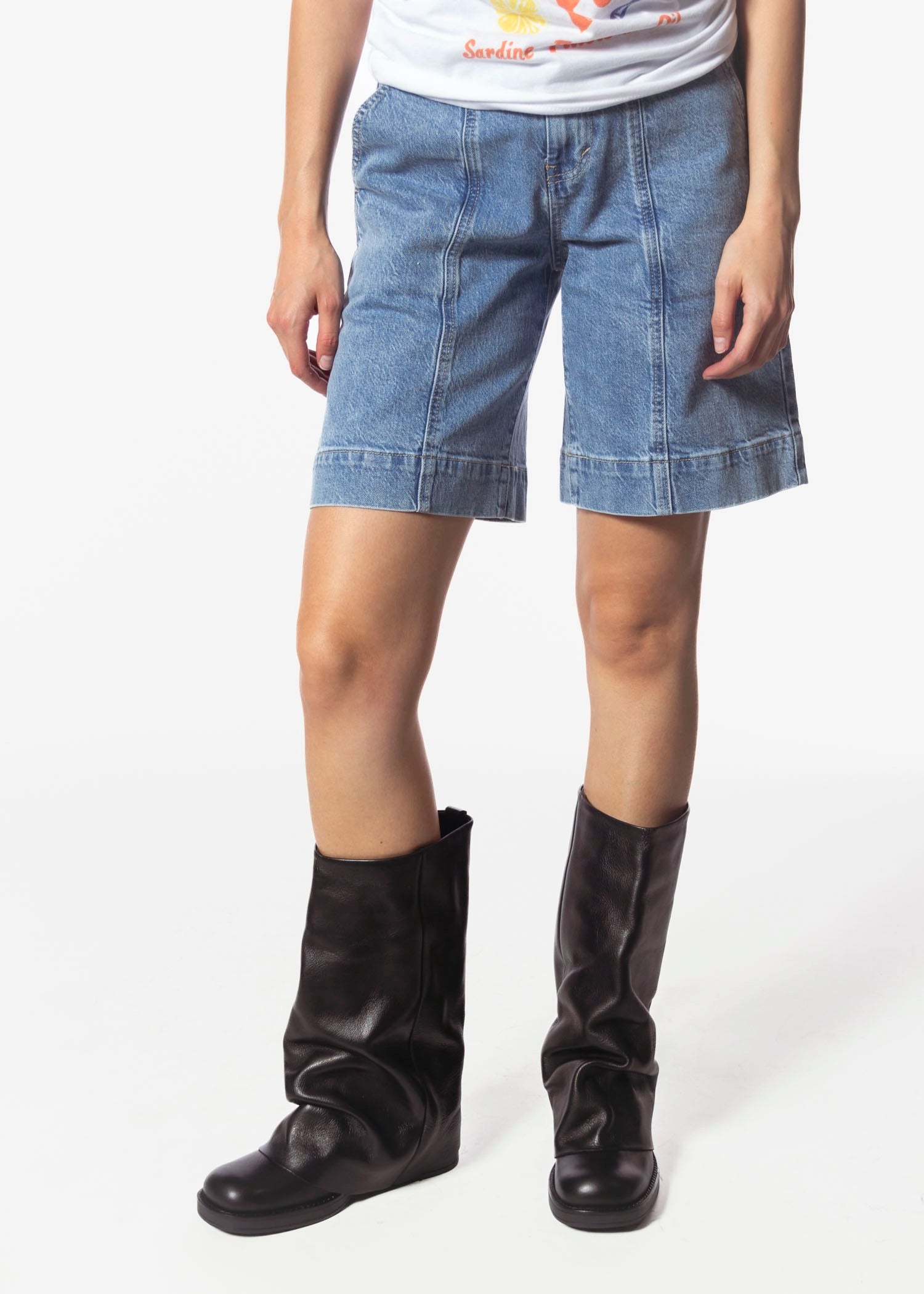 swatch_Black Leather foldover boot