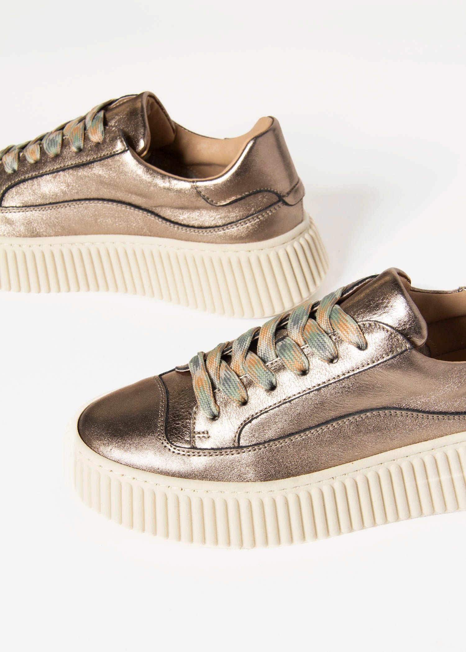 swatch_Pewter Leather creeper sneaker