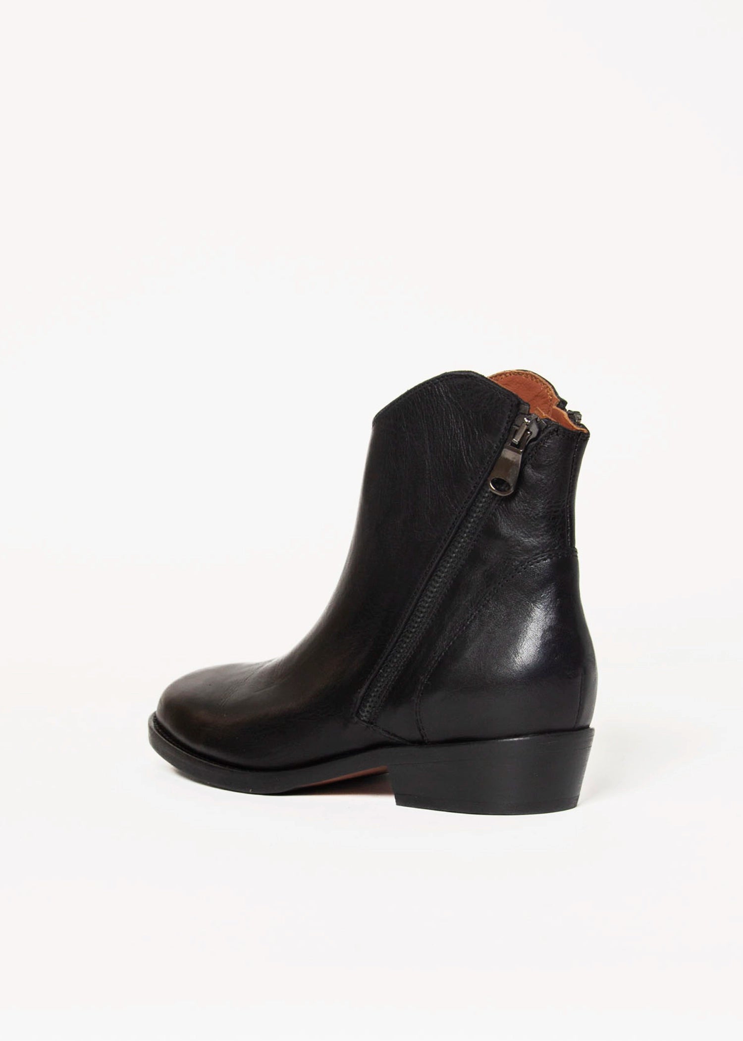 swatch_Black Leather ankle boot shoes