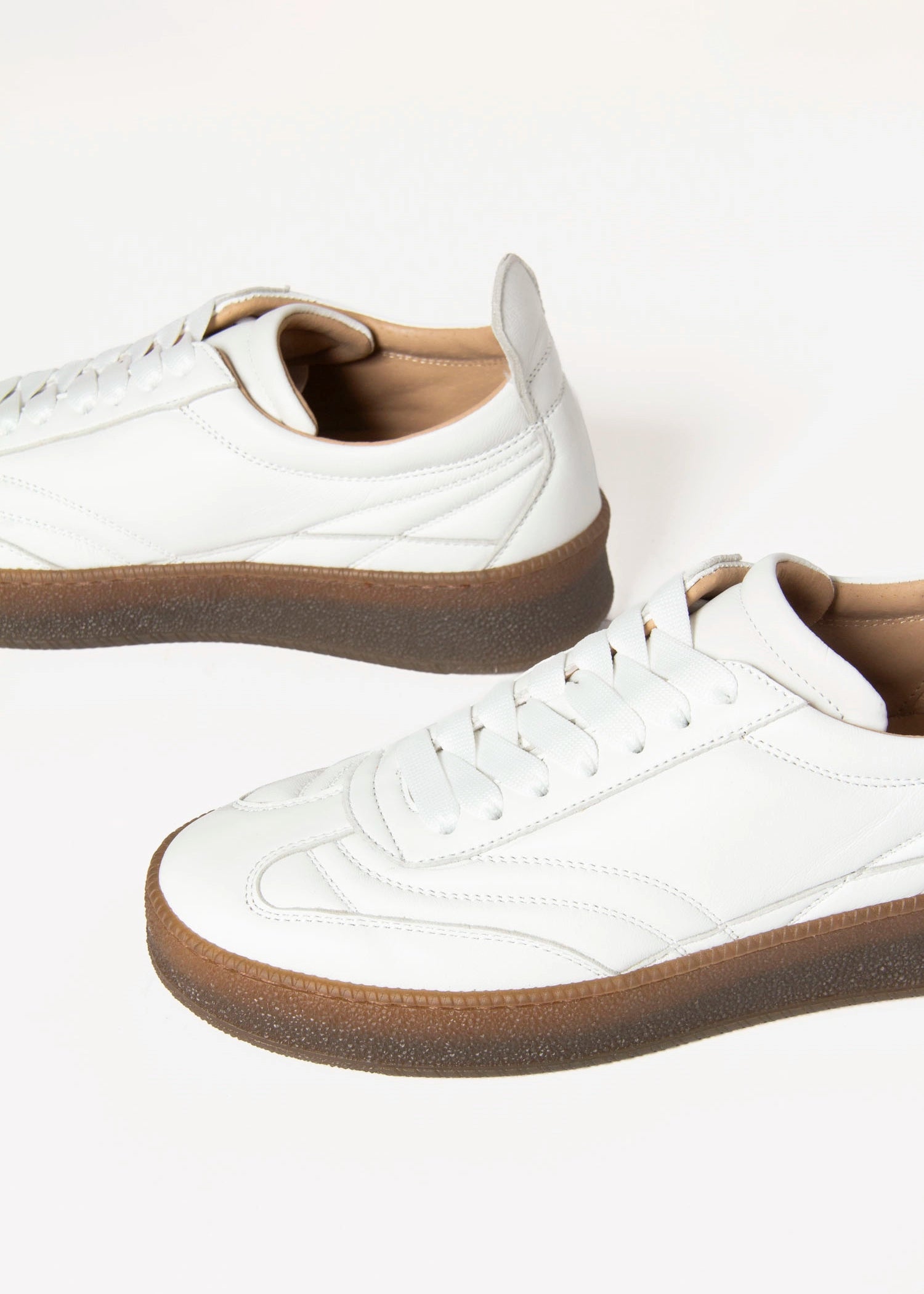 swatch_White Leather sneaker
