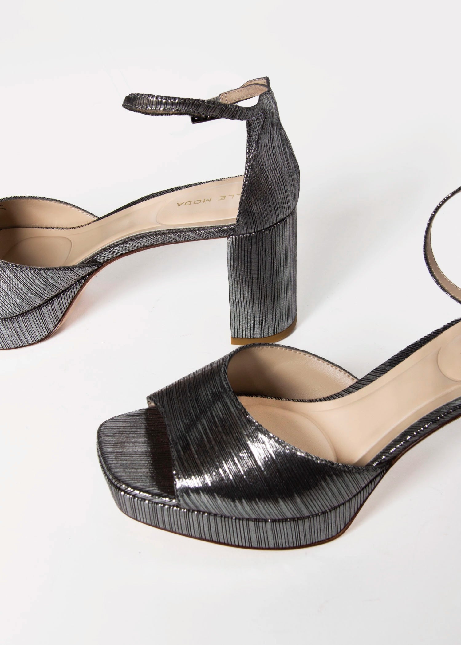 swatch_Pewter pearly platform sandal shoes