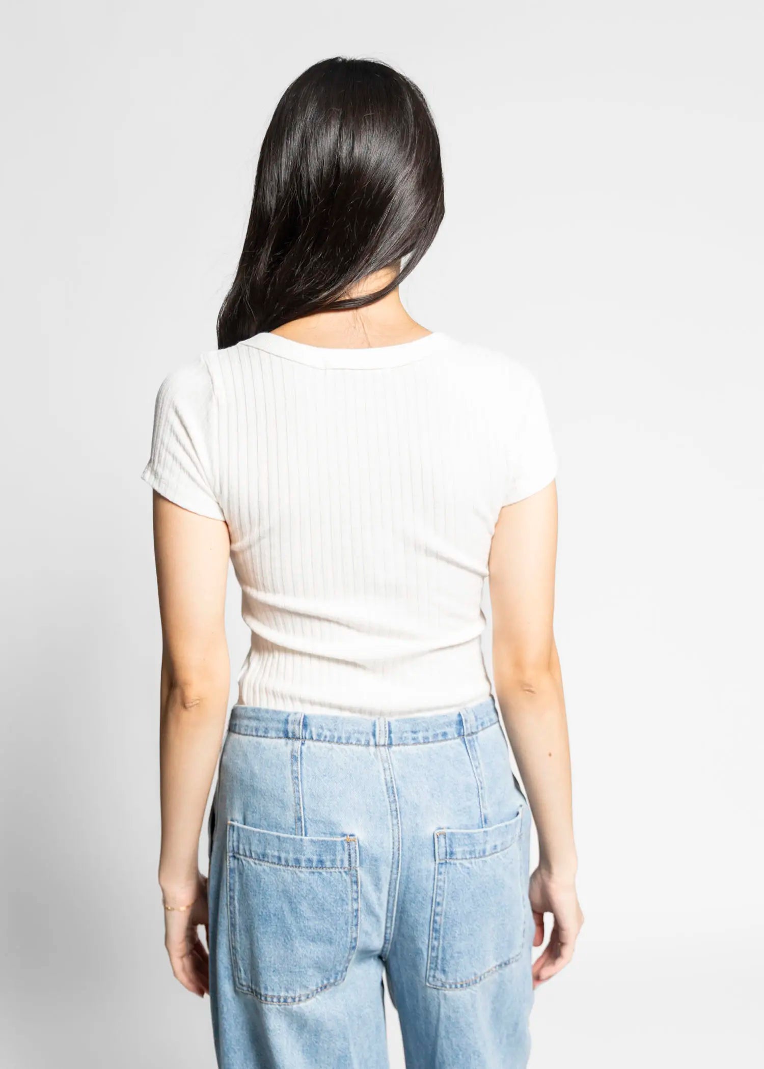 swatch_white julie scoop neck rib tee apparel