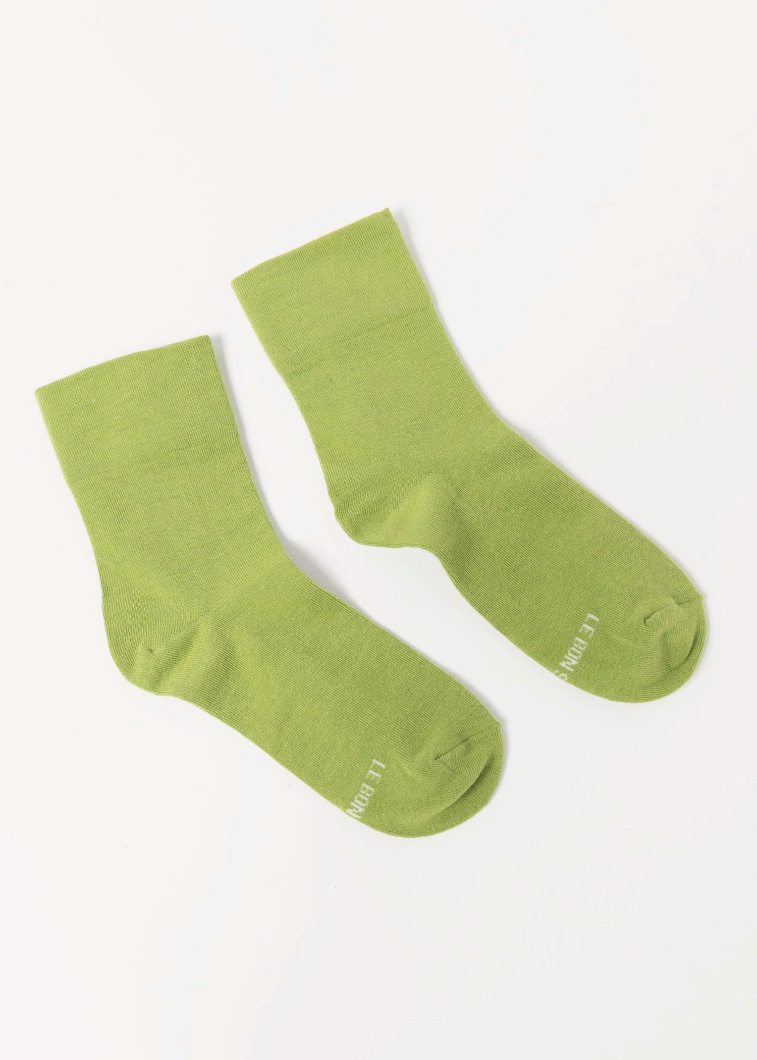 swatch_Matcha le bon shoppe sneaker sock