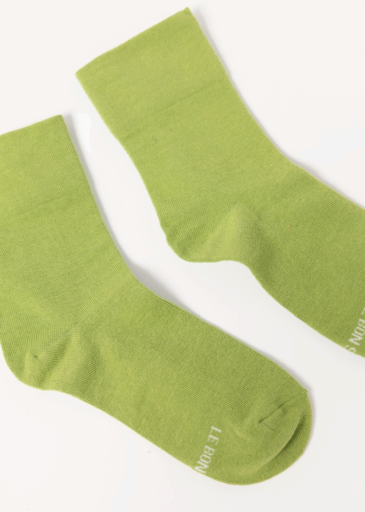 swatch_Matcha le bon shoppe sneaker sock
