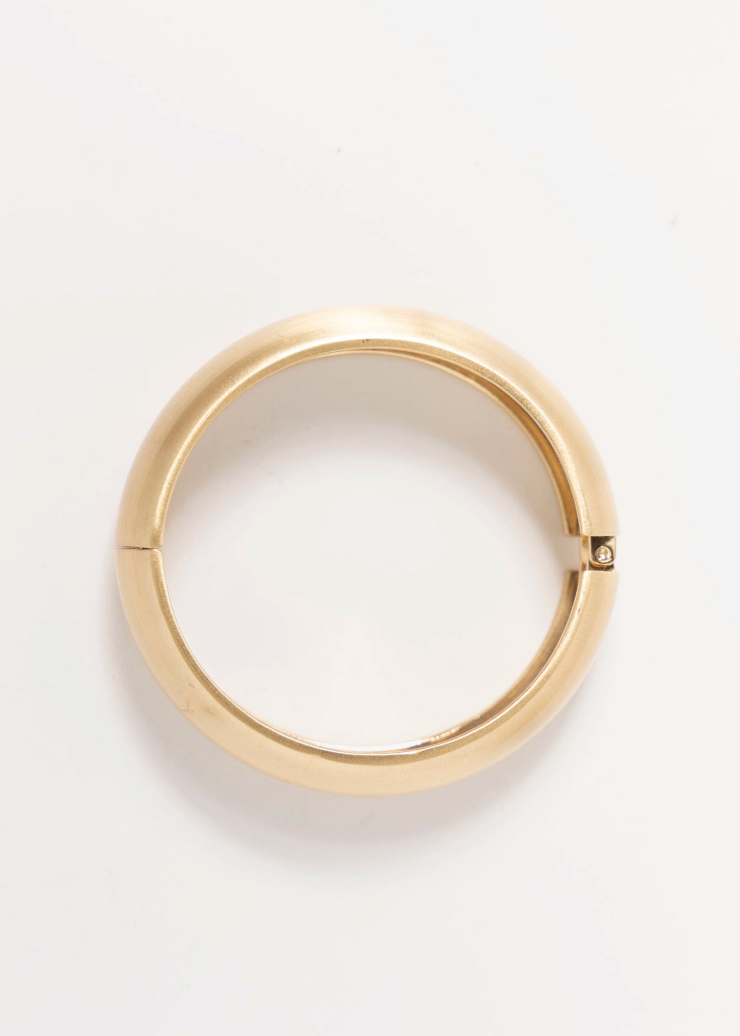 swatch_Gold bangle bracelet