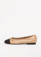 swatch_Black/Natural kit leather ballet flat