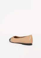 swatch_Black/Natural kit leather ballet flat