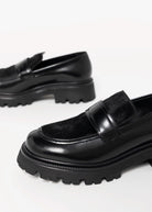 swatch_Black Leather l'idea italian leather lug sole loafer