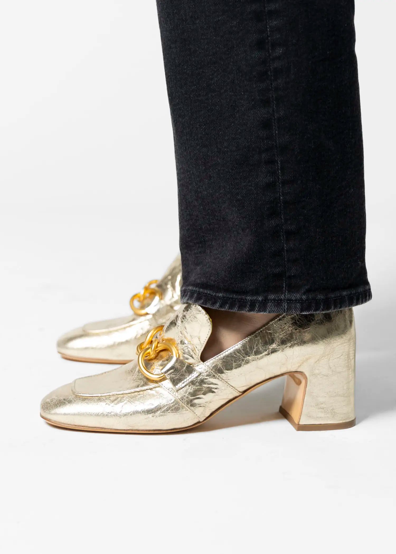 swatch_Platino Leather heeled loafer