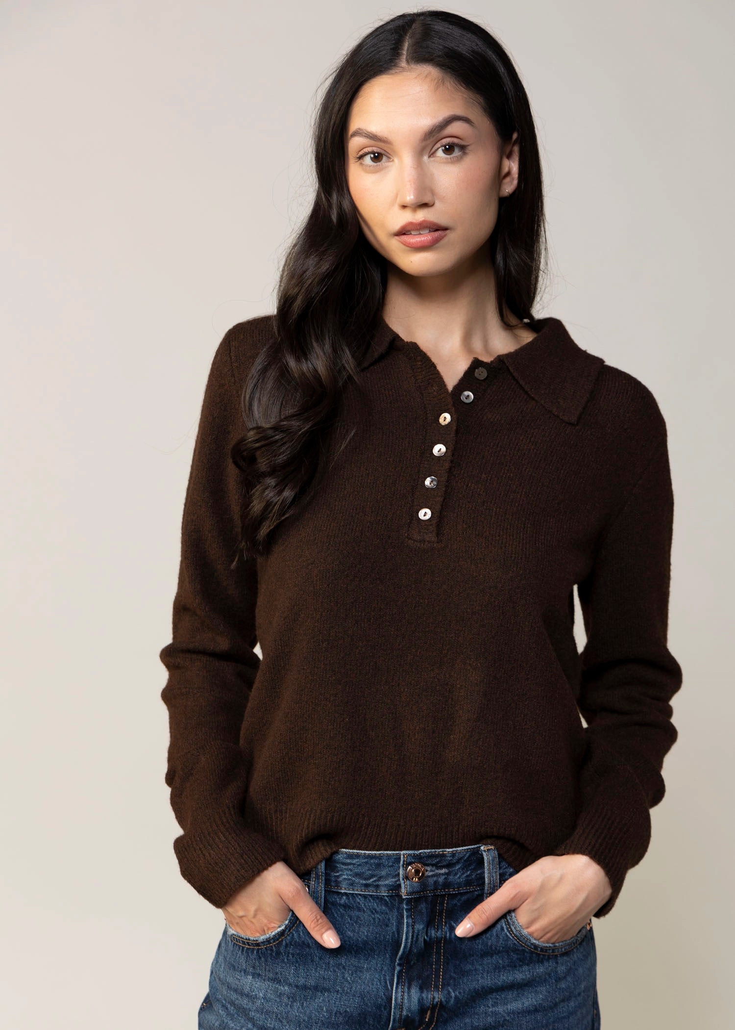 swatch_Chocolate kut from the kloth tassie polo sweater