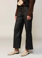 swatch_Matte Black kut from the kloth meg wide leg coated jean