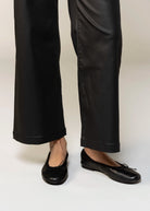 swatch_Black Leather tony bianco chelsea ballet flat