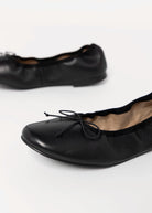 swatch_Black Leather tony bianco chelsea ballet flat