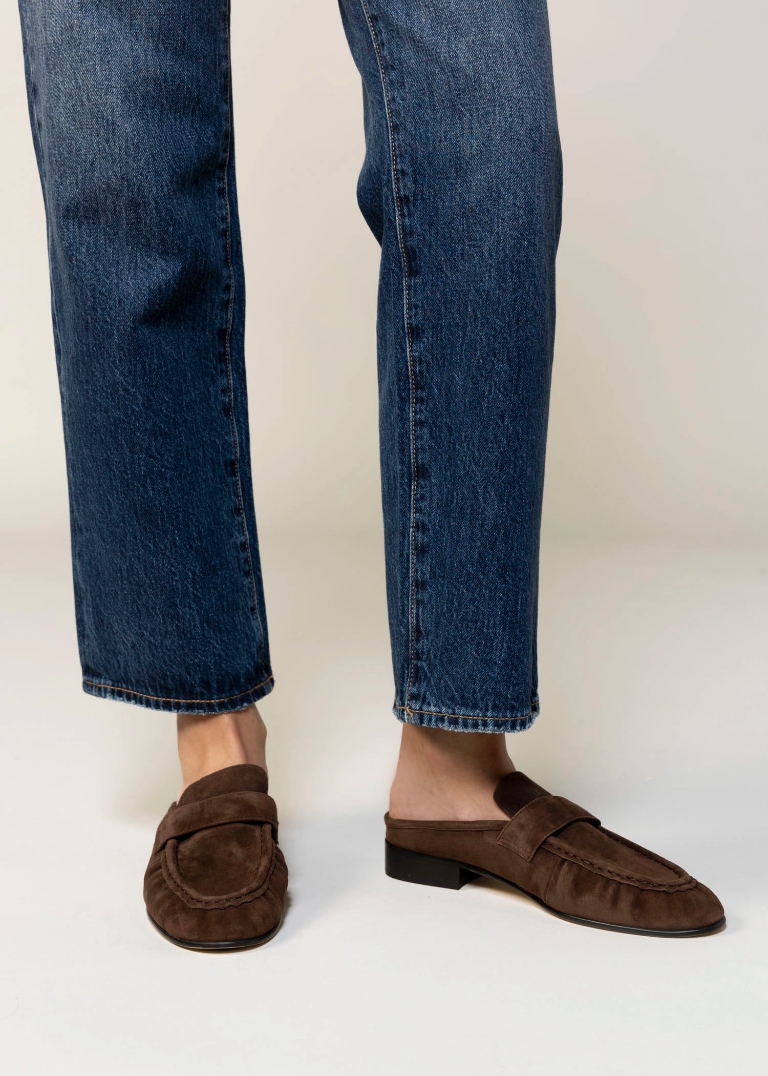 swatch_Espresso Suede tony bianco glacier ruched mule loafer