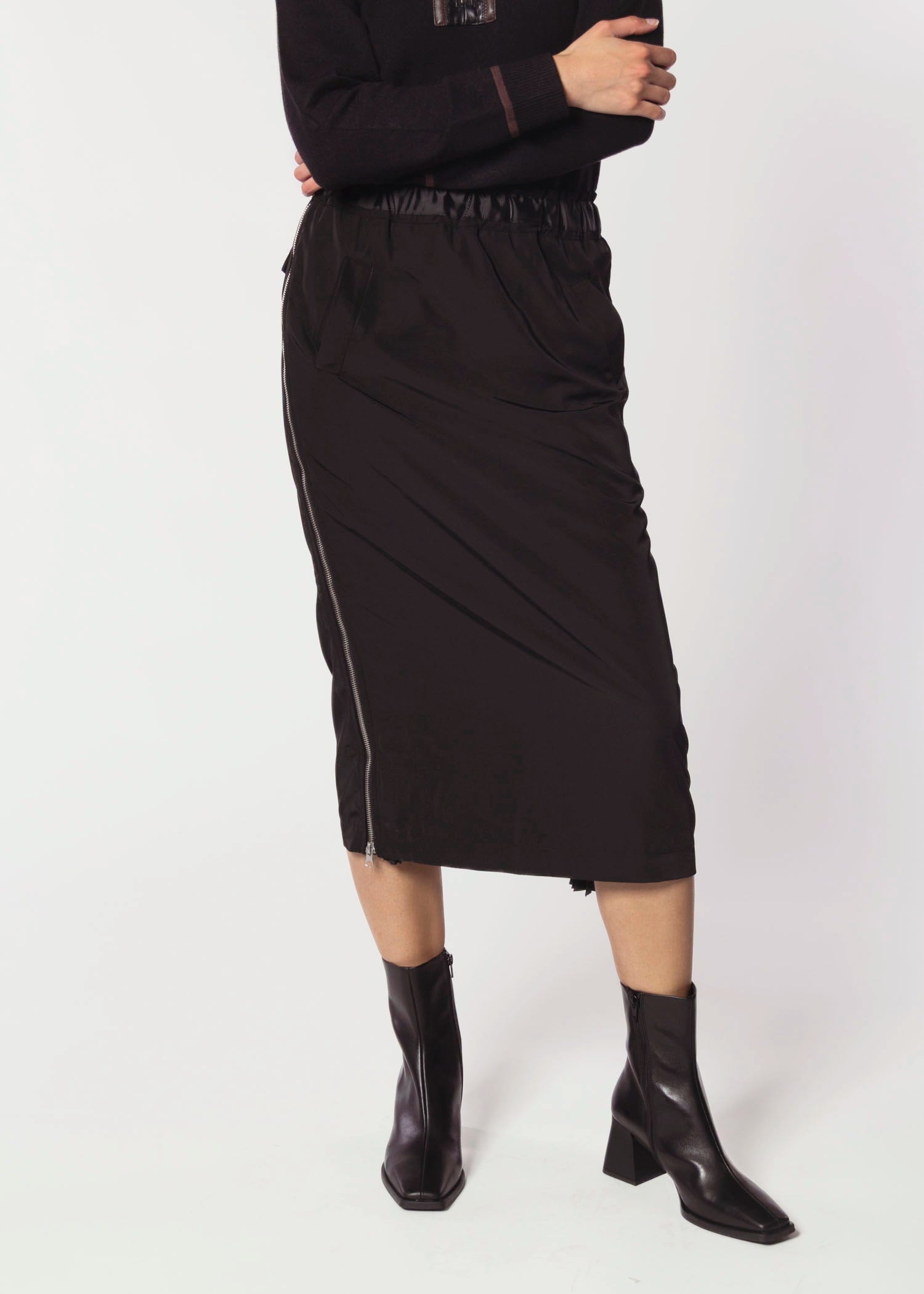 swatch_Black jelani zipper skirt 