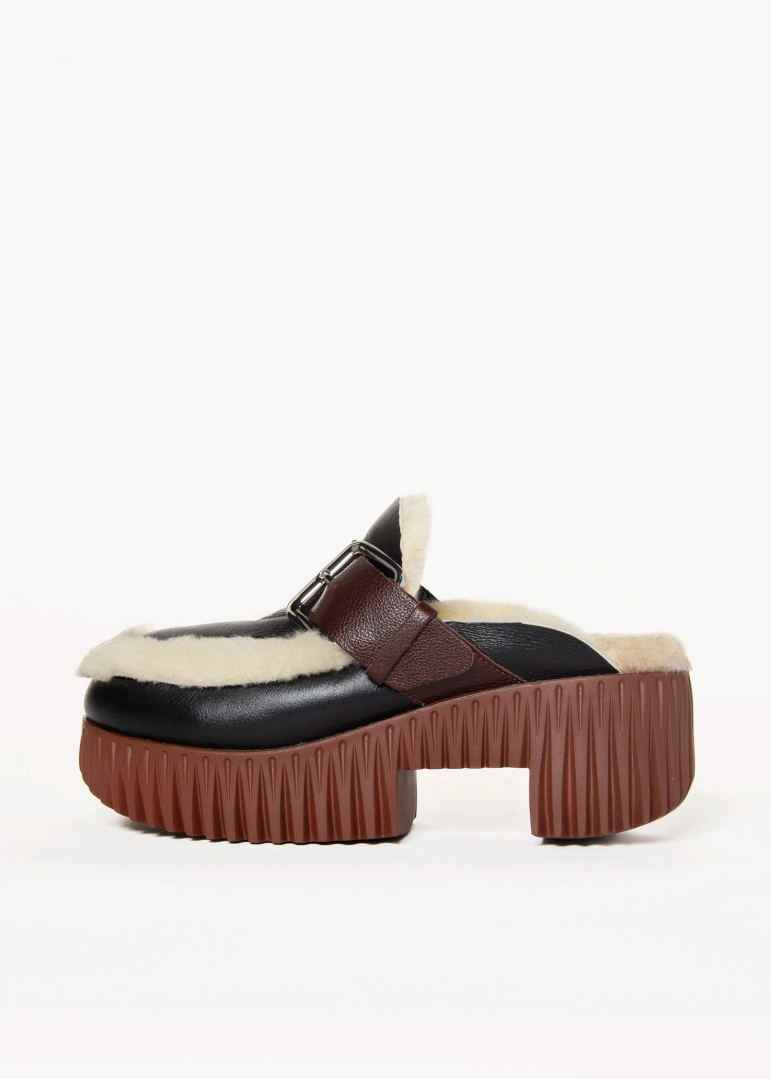 swatch_Oreo plia amber shearling clog