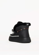 swatch_Black shearling lined bootie