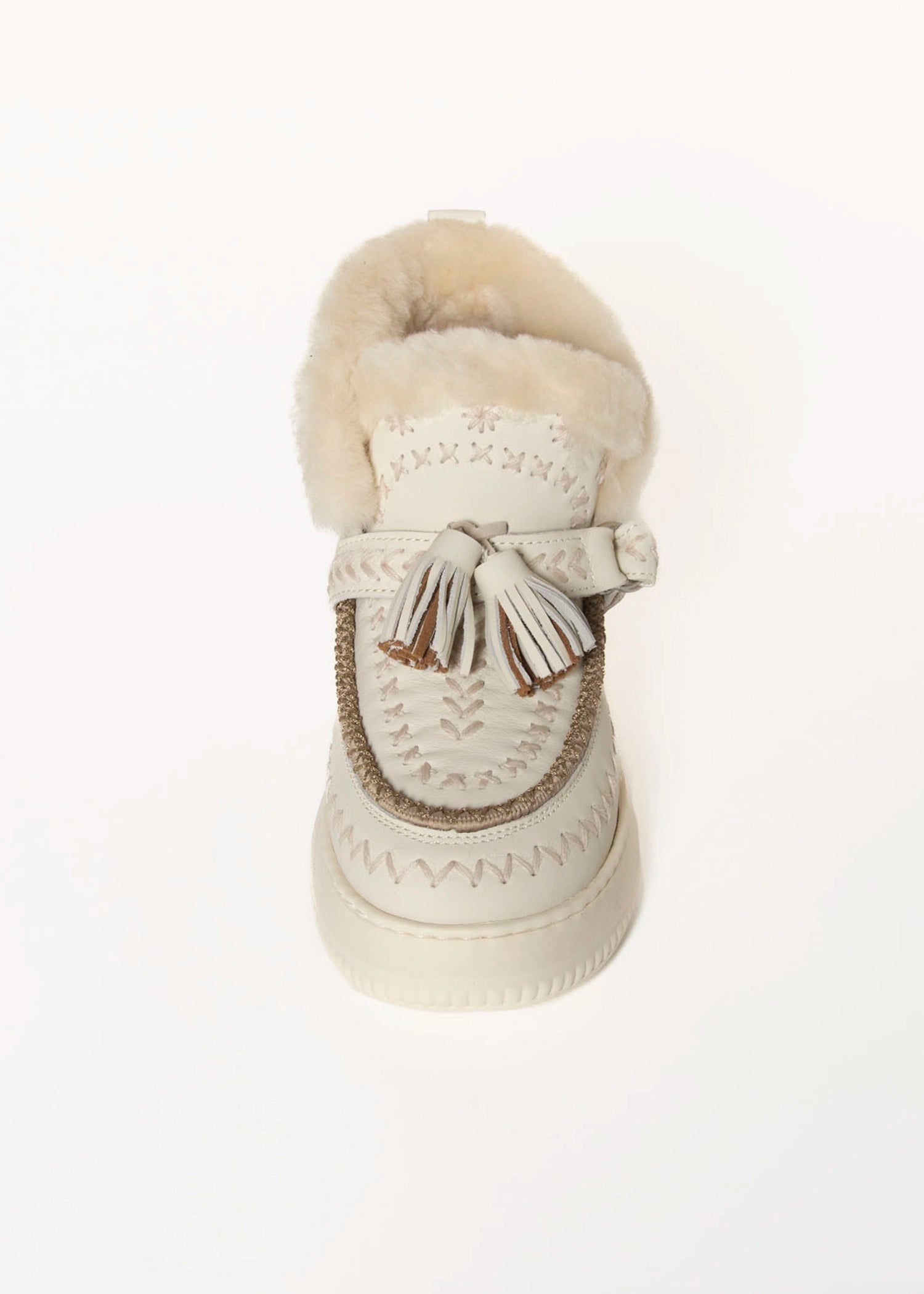 swatch_White shearling lined bootie