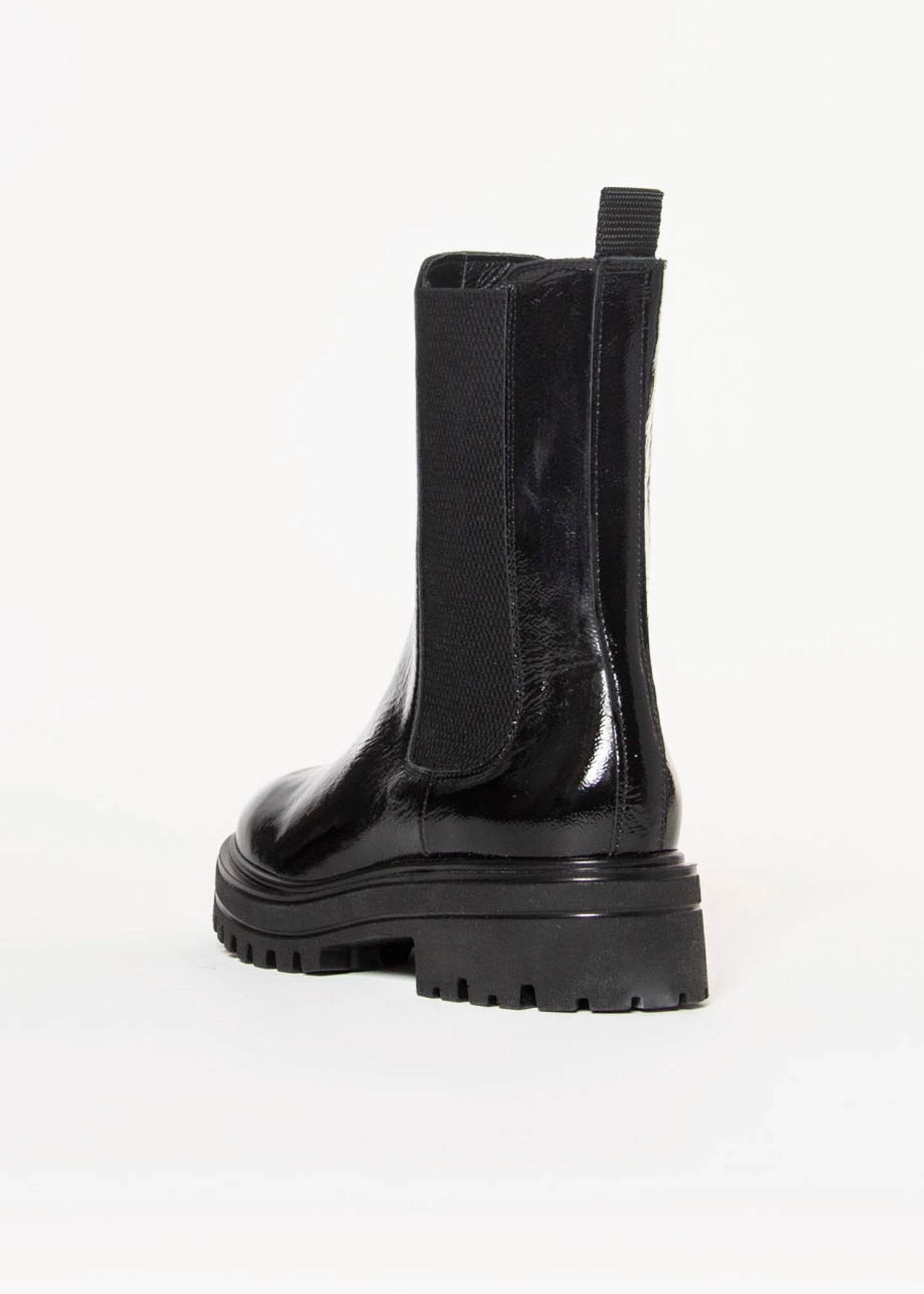 swatch_Black Patent lug sole chelsea boot shoes
