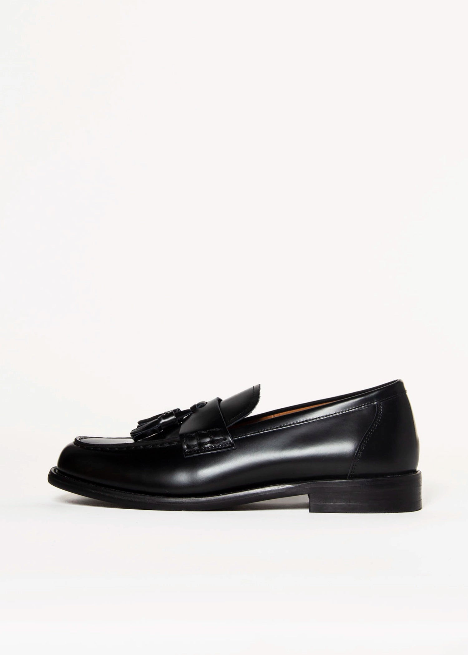 swatch_Black Leather linn loafers vagabond shoes