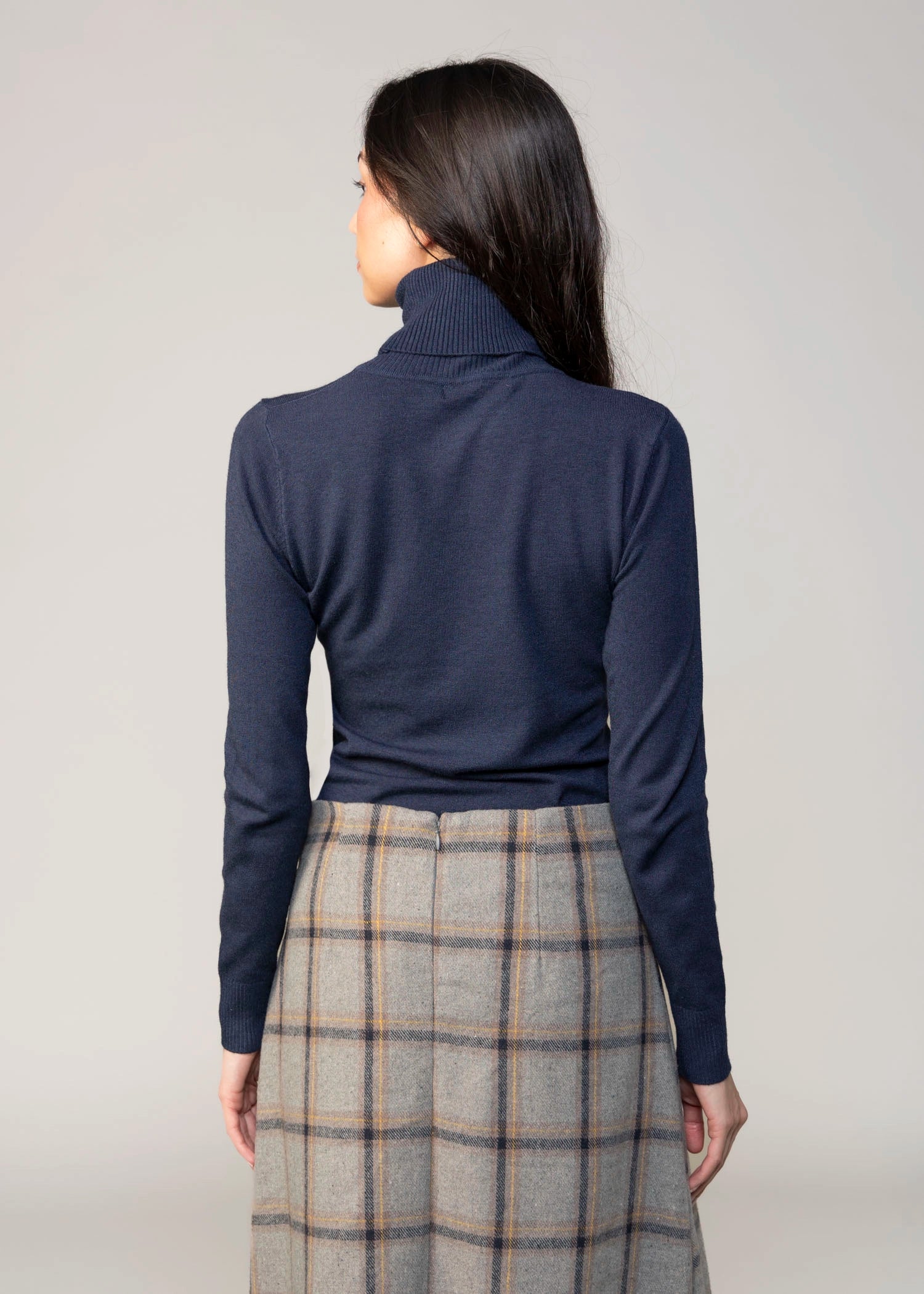 swatch_Blue marine deluc silene turtleneck sweater