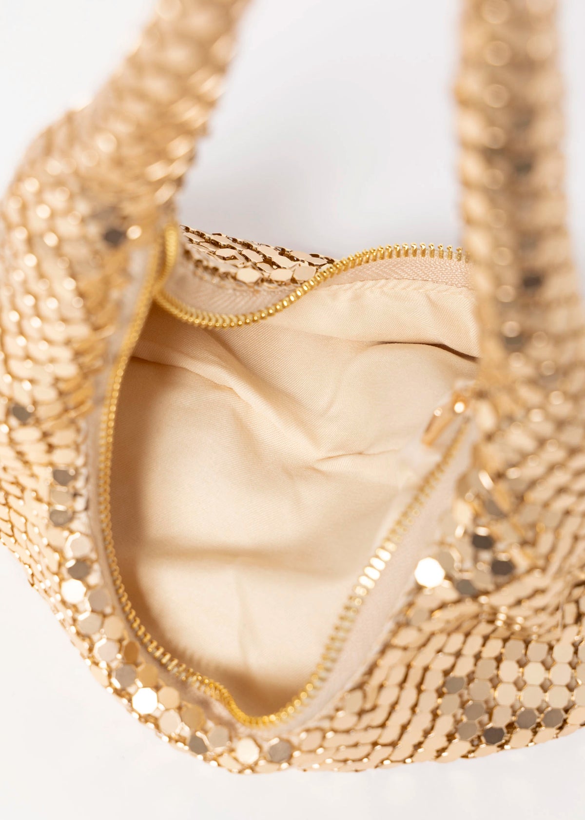 swatch_Gold sook sustainable chainmail evening bag