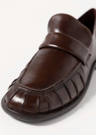 swatch_Oak Leather l'idea italian leather ruched loafer
