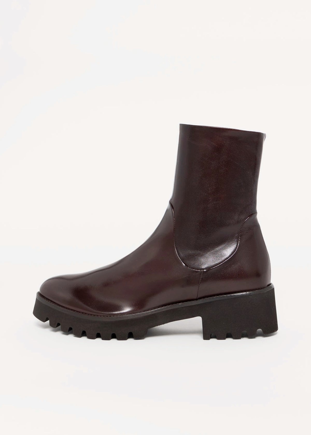 swatch_Oak Leather l'idea italian leather lug sole boot