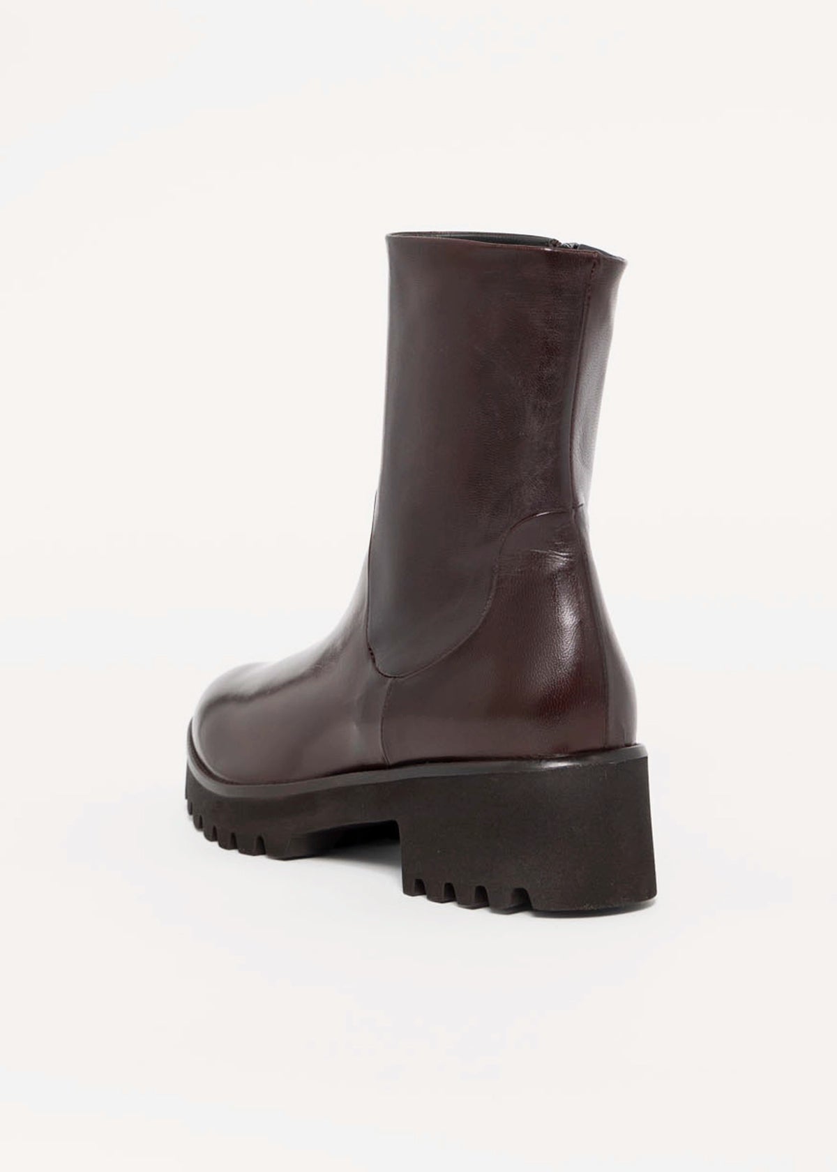 swatch_Oak Leather l'idea italian leather lug sole boot