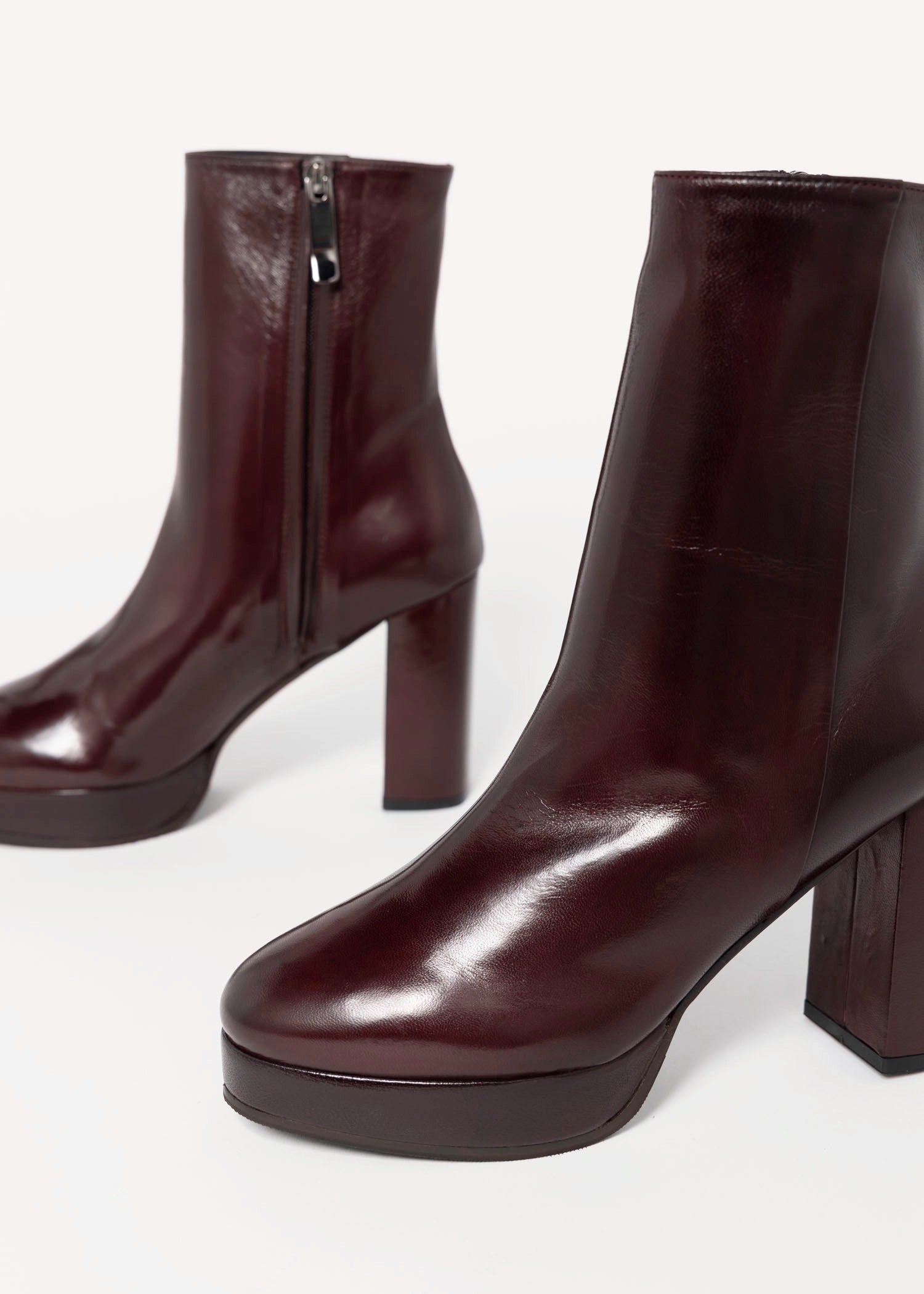 swatch_Rust Leather l'idea italian leather platform heeled boot