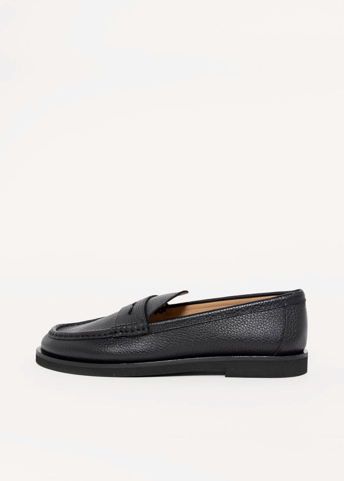 swatch_Black Leather l'idea italian leather penny loafer