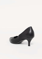 swatch_Black Leather l'idea italian leather corset pump