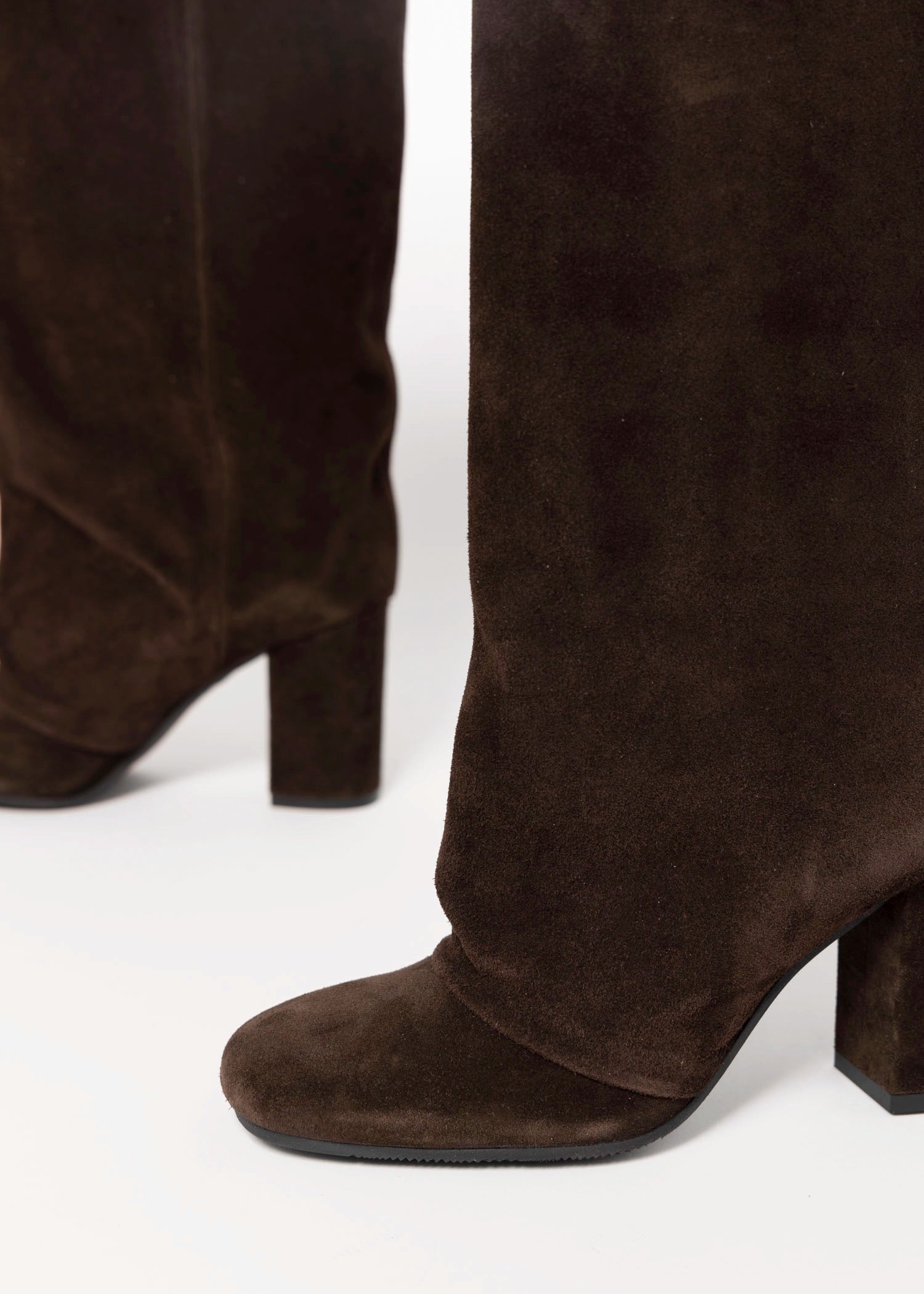 swatch_Chocolate Suede l'idea delia italian suede foldover tall boot