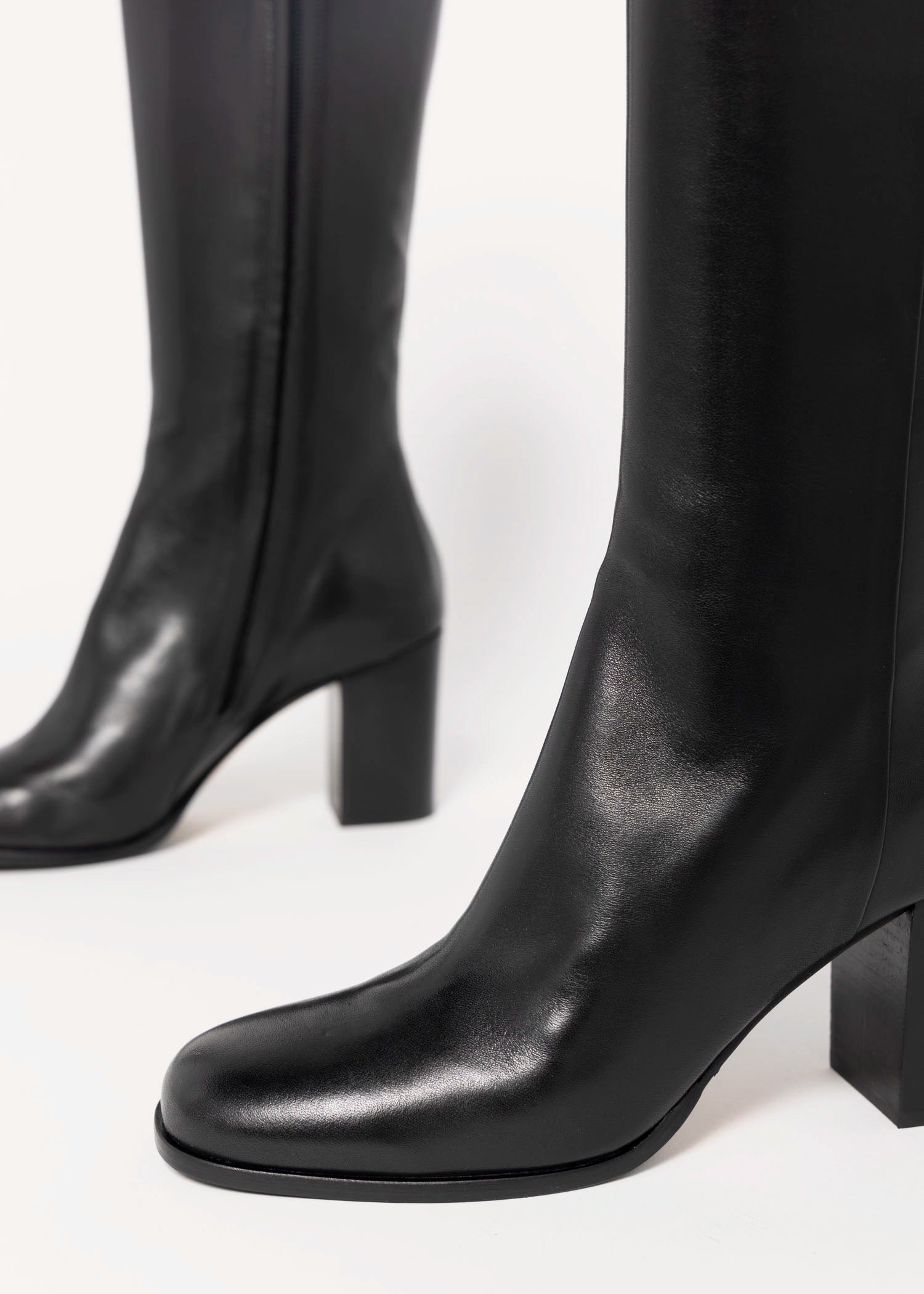 swatch_Black Leather mara bini italian leather knee hight heeled boot