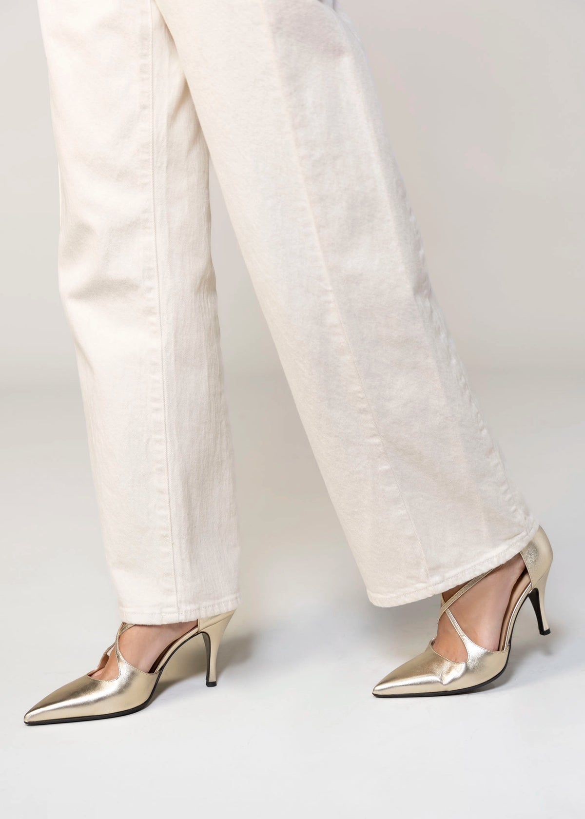 swatch_Platino Leather fabio rusconi italian leather criss cross pump